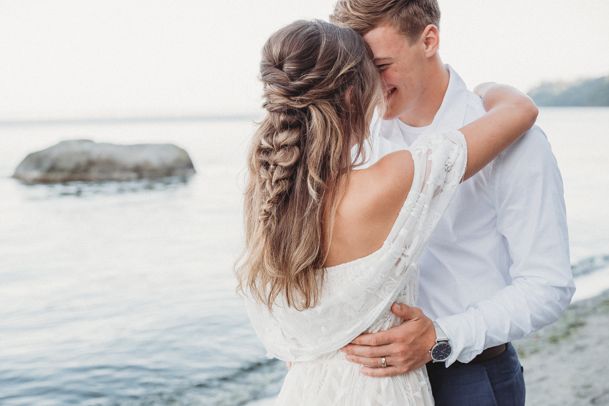 Boho Beach Styled Wedding. Point No Point Beach, Hanville, WA. Caleo Photography. Washington and Florida Wedding Photographer.