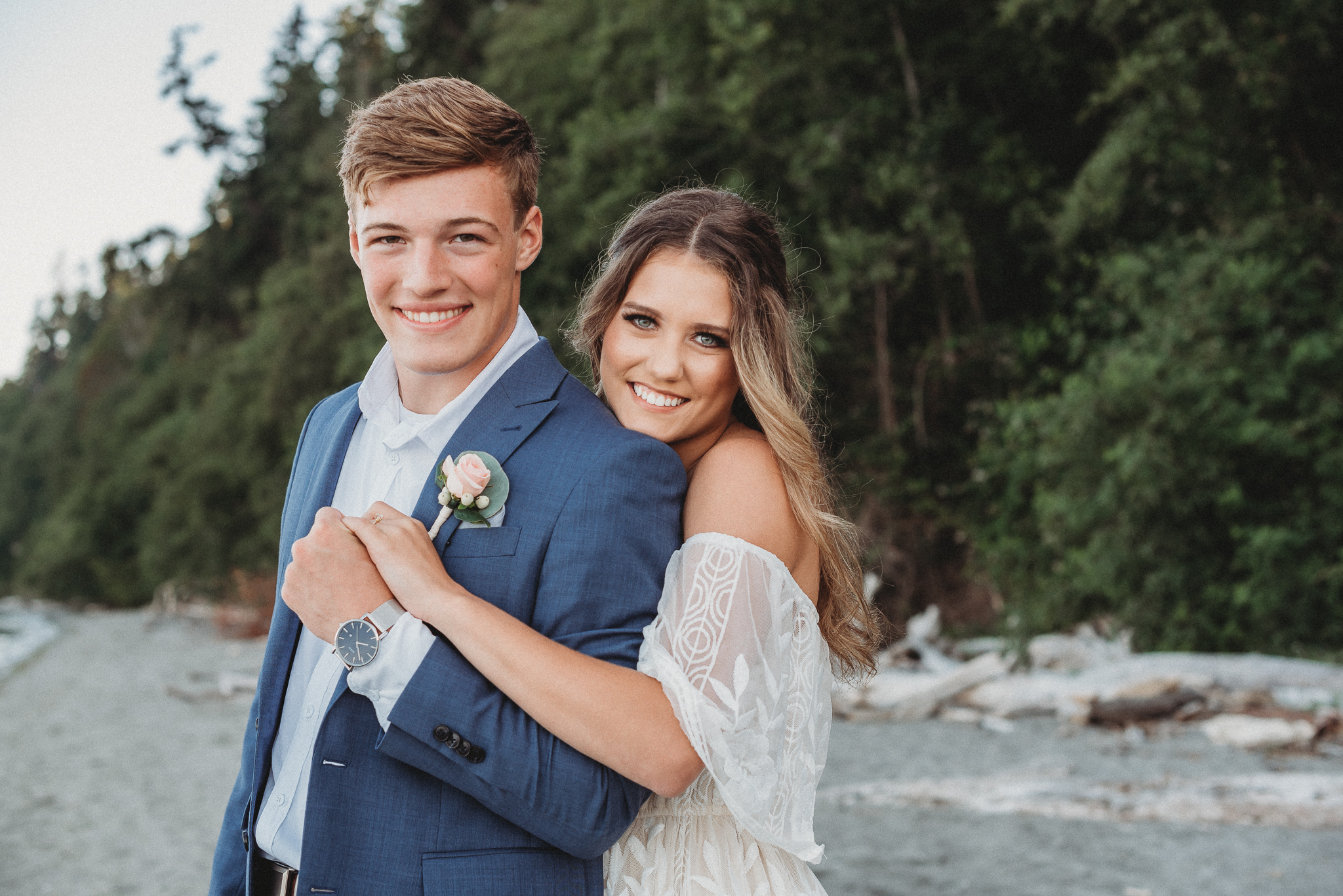 Boho Beach Styled Wedding. Point No Point Beach, Hanville, WA. Caleo Photography. Washington and Florida Wedding Photographer.
