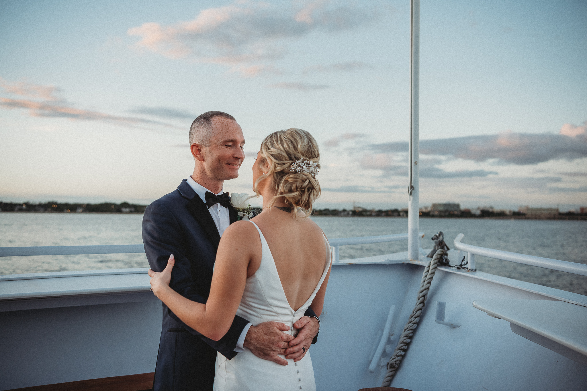 Le Meridien Tampa, The Courthouse, Yacht StarShip Tampa Wedding, Caleo Designs, Bride and Groom Photos