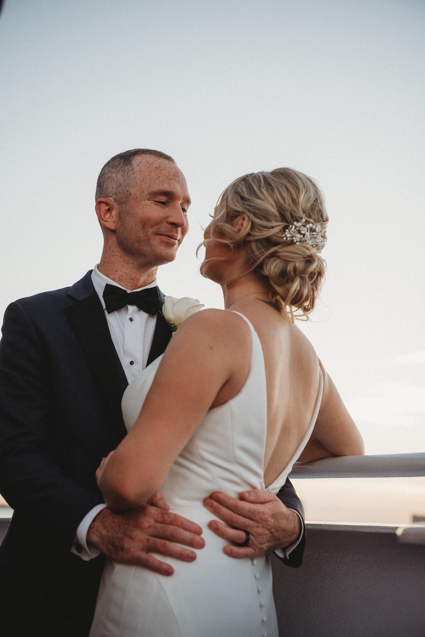 Le Meridien Tampa, The Courthouse, Yacht StarShip Tampa Wedding, Caleo Designs, Bride and Groom Photos