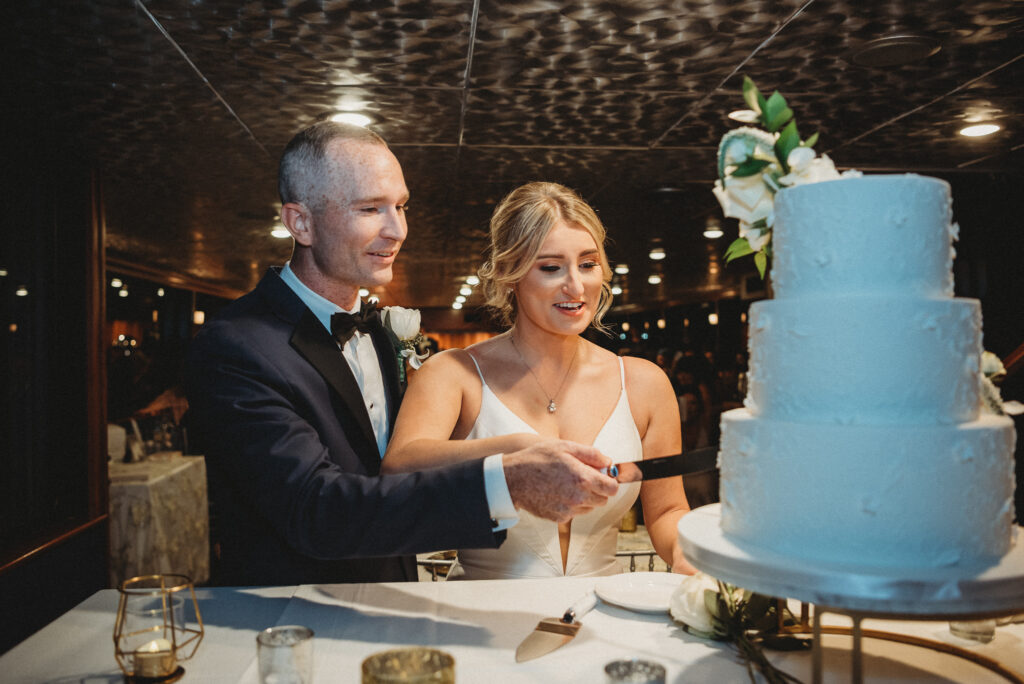 Le Meridien Tampa, The Courthouse, Yacht StarShip Tampa Wedding, Caleo Designs, Bride and Groom Photos