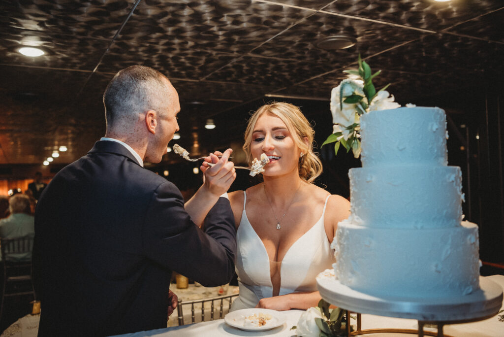 Le Meridien Tampa, The Courthouse, Yacht StarShip Tampa Wedding, Caleo Designs, Bride and Groom Photos