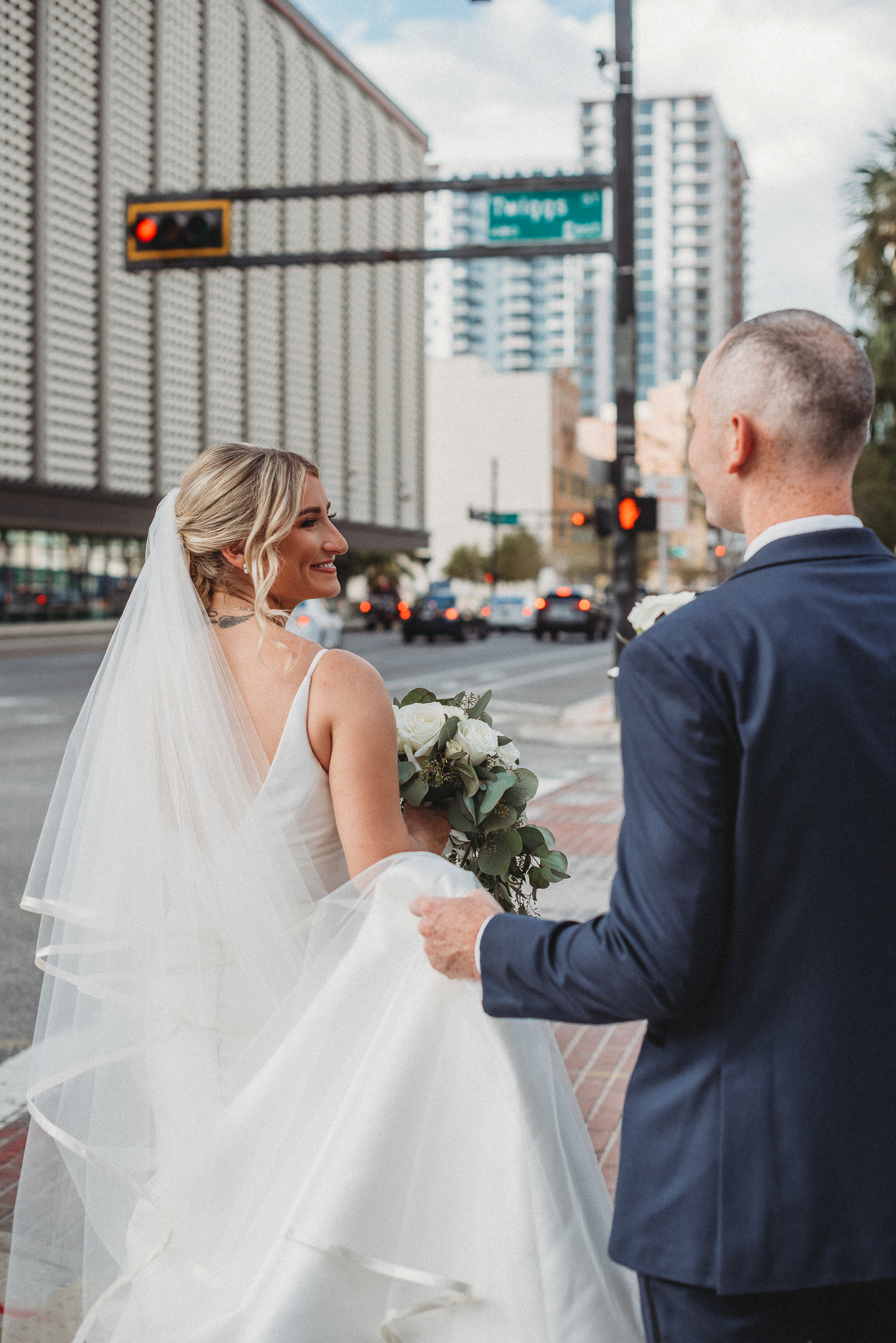 Bride and Groom Portrait Downtown Tampa, Caleo Designs