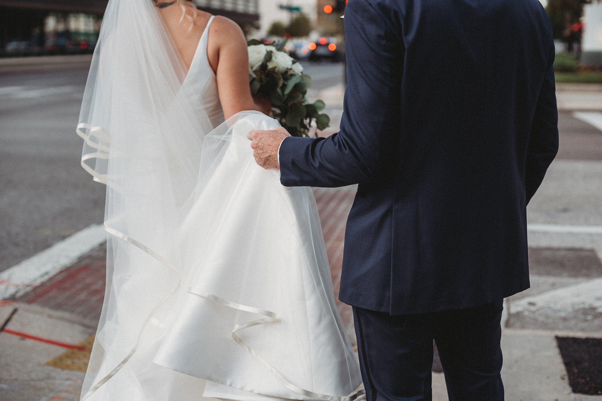 Bride and Groom Portrait Downtown Tampa, Caleo Designs