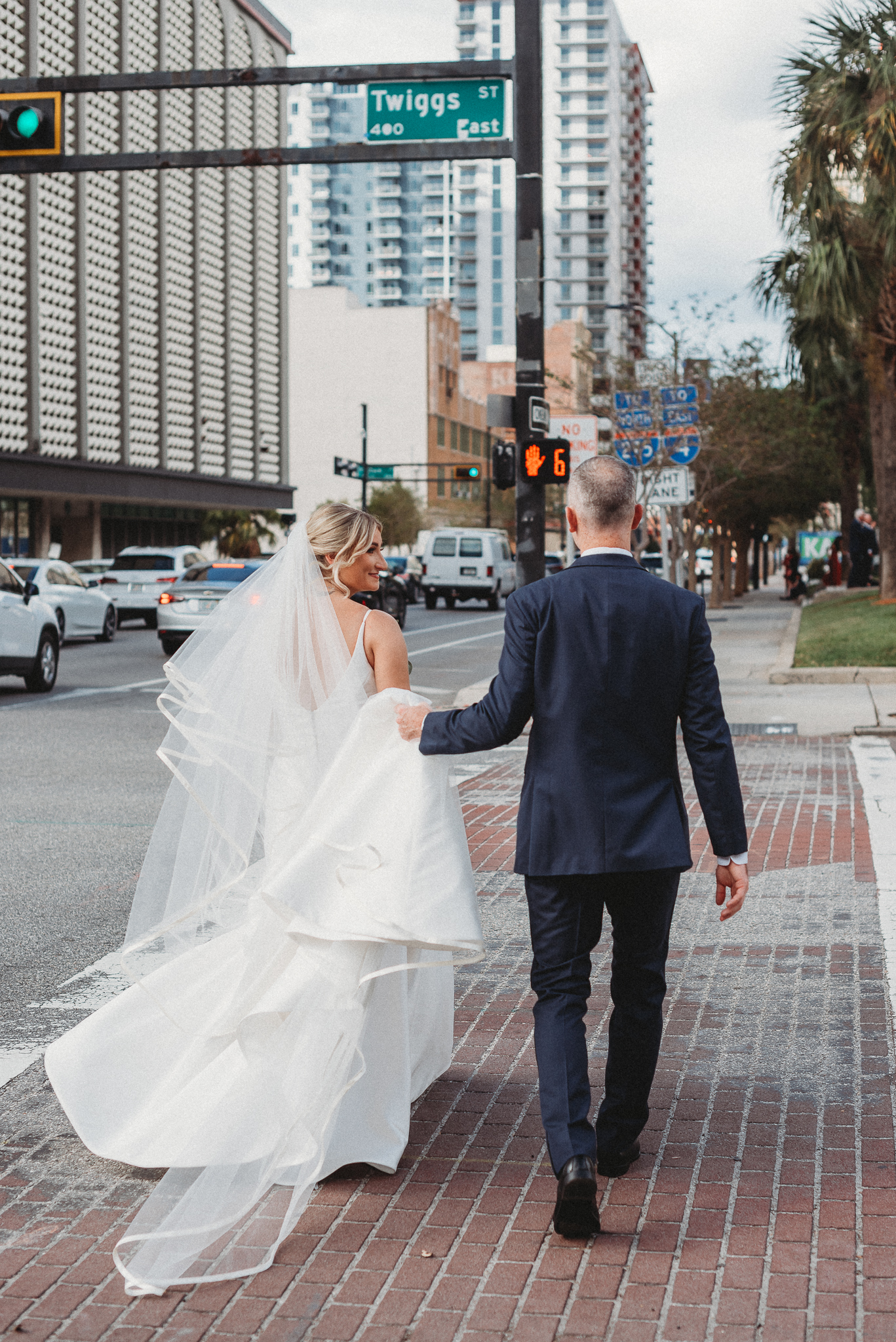 Bride and Groom Portrait Downtown Tampa, Caleo Designs