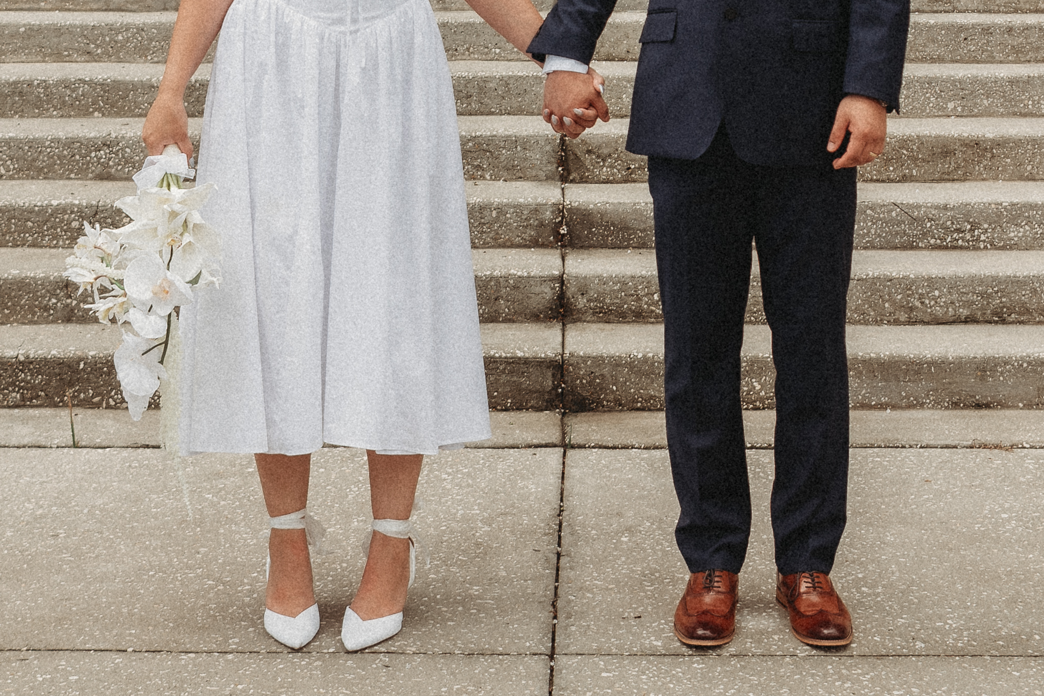 Intimate courthouse wedding ceremony in Brooksville Florida